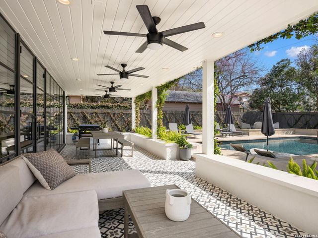 116 Canterbury Hill, San Antonio, TX 78209