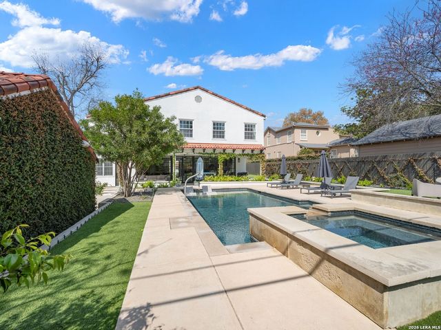 116 Canterbury Hill, San Antonio, TX 78209