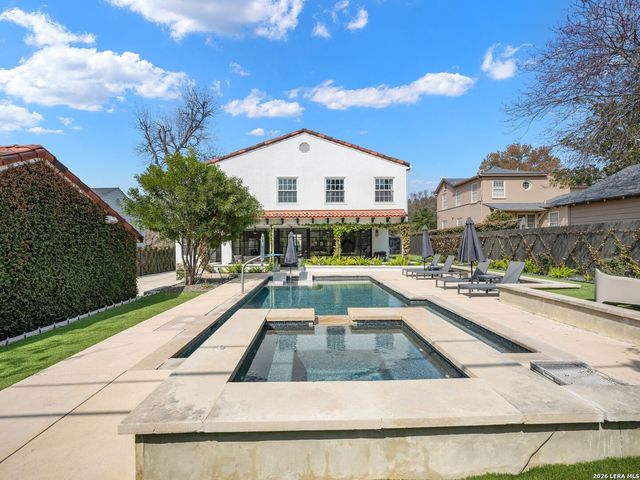 116 Canterbury Hill, San Antonio, TX 78209