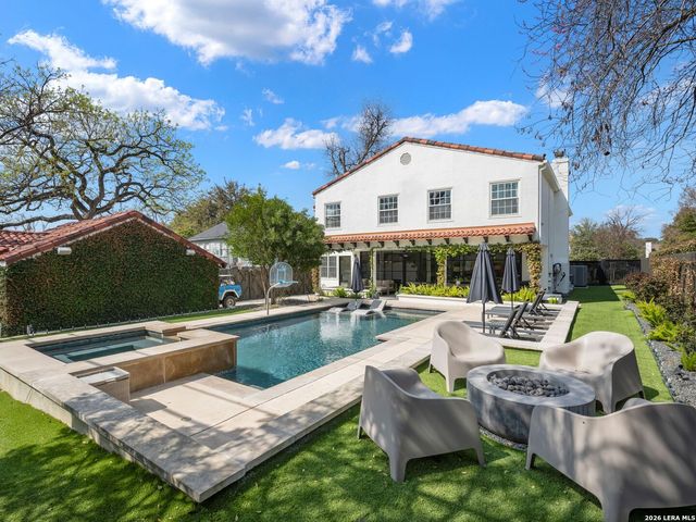 116 Canterbury Hill, San Antonio, TX 78209