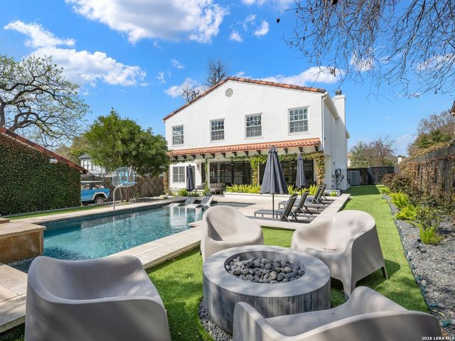 116 Canterbury Hill, San Antonio, TX 78209