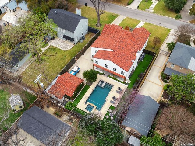 116 Canterbury Hill, San Antonio, TX 78209