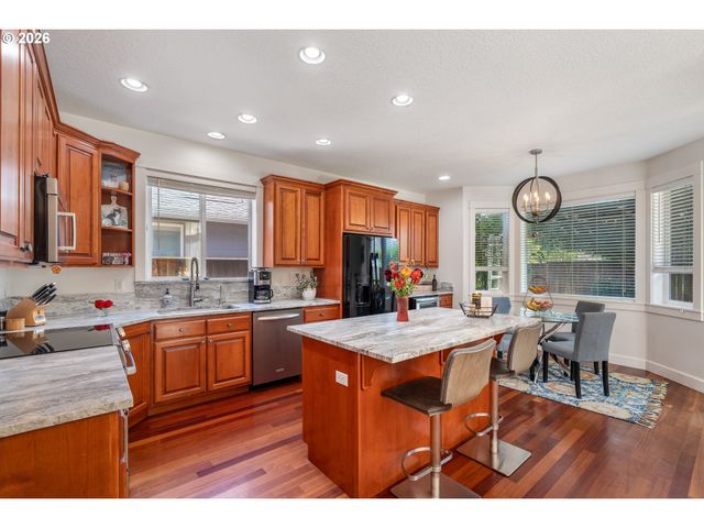 18001 Ne 25TH St, Vancouver, WA 98684
