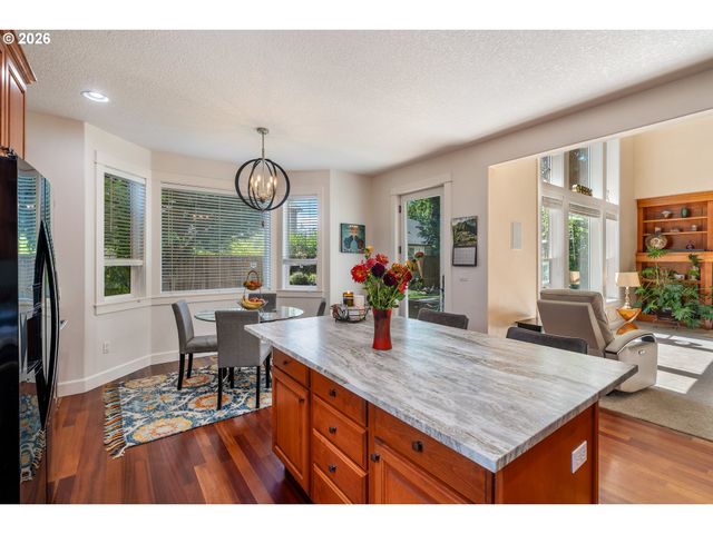 18001 Ne 25TH St, Vancouver, WA 98684