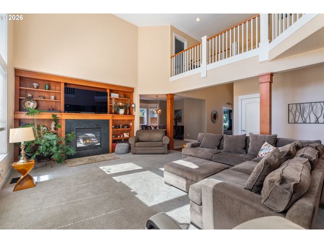 18001 Ne 25TH St, Vancouver, WA 98684