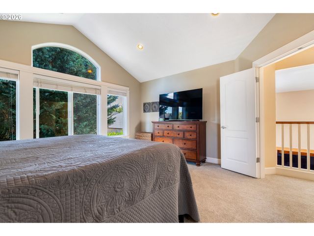 18001 Ne 25TH St, Vancouver, WA 98684