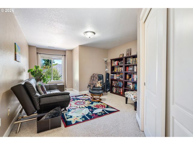 18001 Ne 25TH St, Vancouver, WA 98684