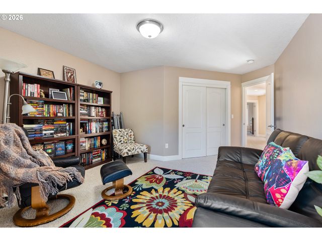 18001 Ne 25TH St, Vancouver, WA 98684
