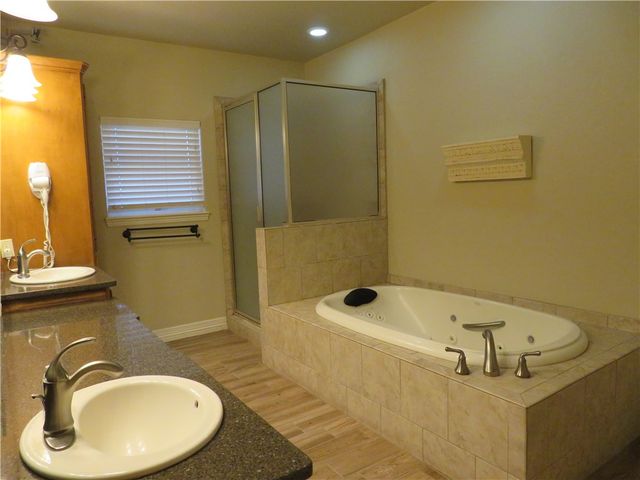 5803 S Oso Pkwy, Corpus Christi, TX 78414