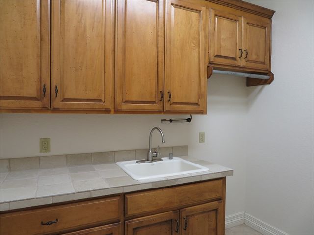 5803 S Oso Pkwy, Corpus Christi, TX 78414