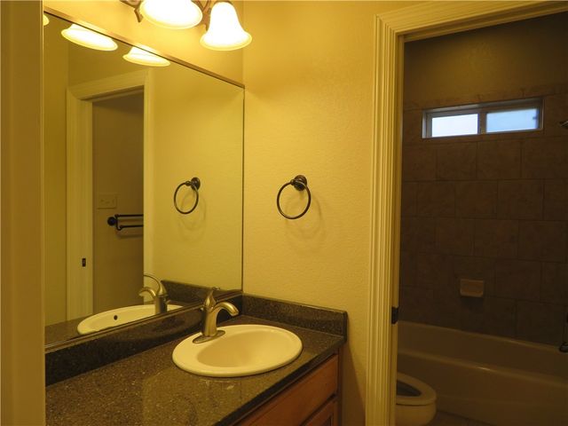 5803 S Oso Pkwy, Corpus Christi, TX 78414