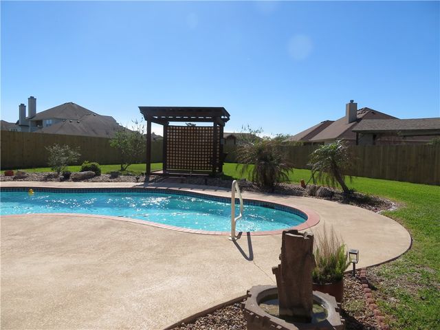 5803 S Oso Pkwy, Corpus Christi, TX 78414