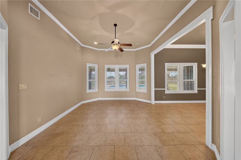 5803 S Oso Pkwy, Corpus Christi, TX 78414 — photo 5