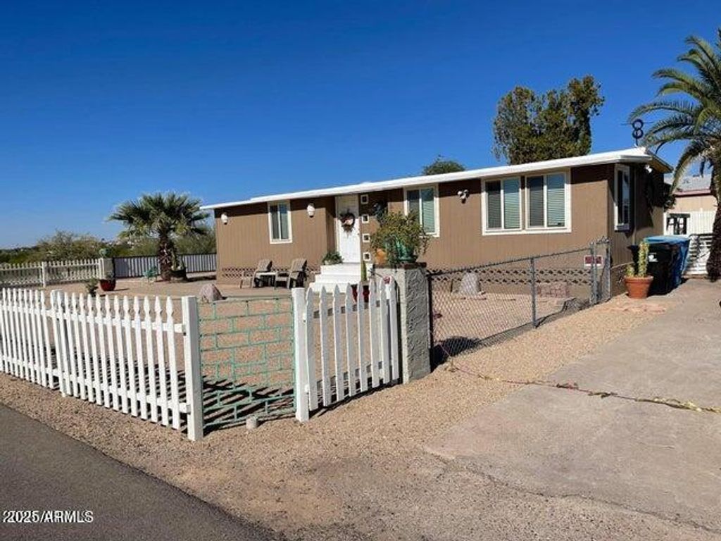 17601 N 22ND Street, Phoenix, AZ 85022 — photo 2