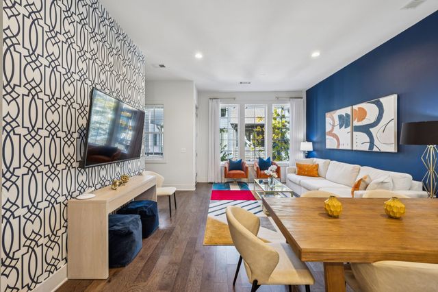 2021 Beech Ave Unit 7, Nashville, TN 37204