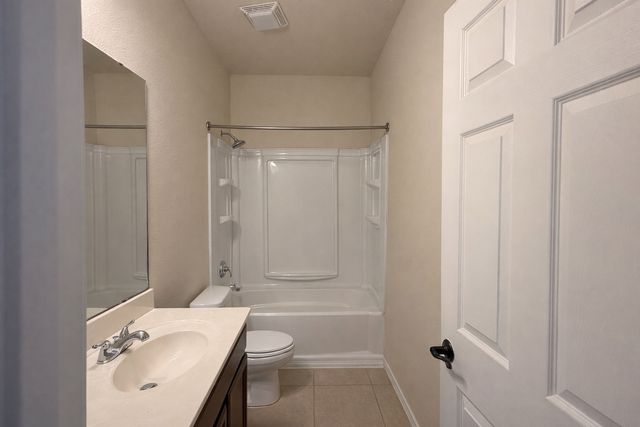 8411 Angus Drive, Justin, TX 76247