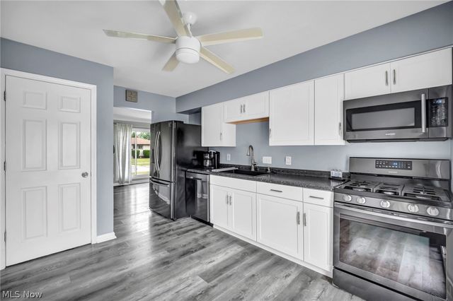 14291 Gallatin Boulevard, Brook Park, OH 44142