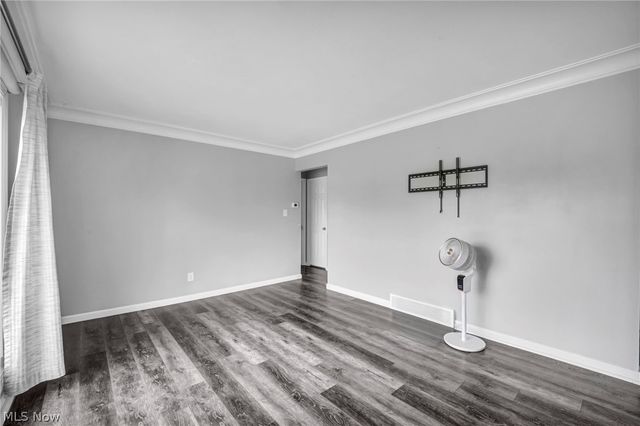 14291 Gallatin Boulevard, Brook Park, OH 44142