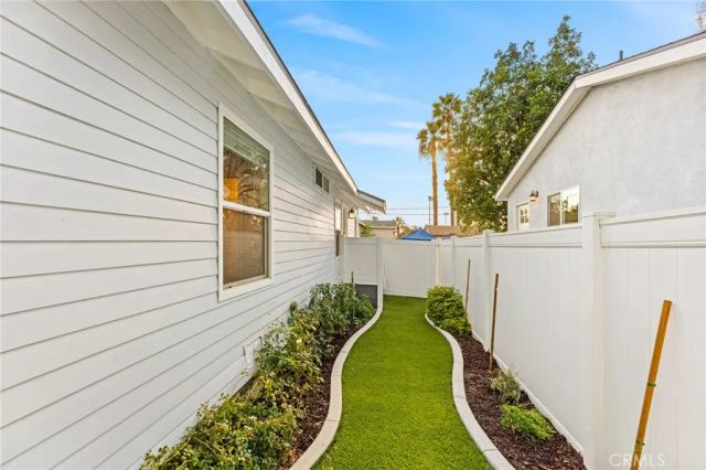 839 E Citrus, Redlands, CA 92374