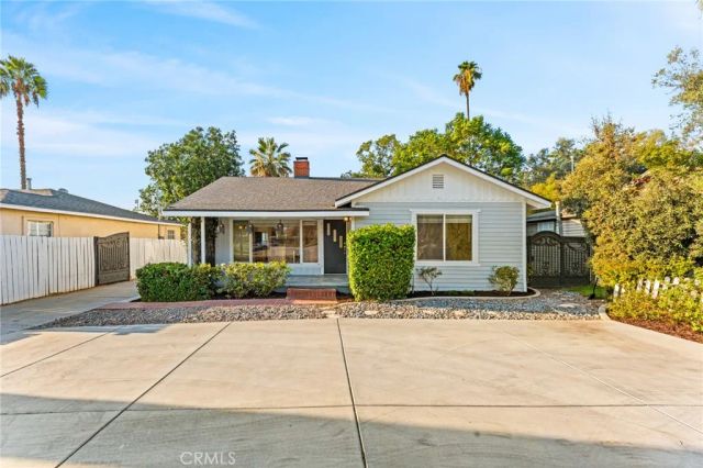 839 E Citrus, Redlands, CA 92374