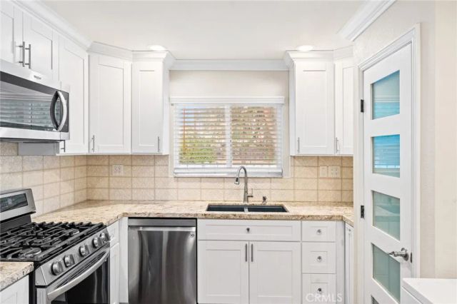 839 E Citrus, Redlands, CA 92374