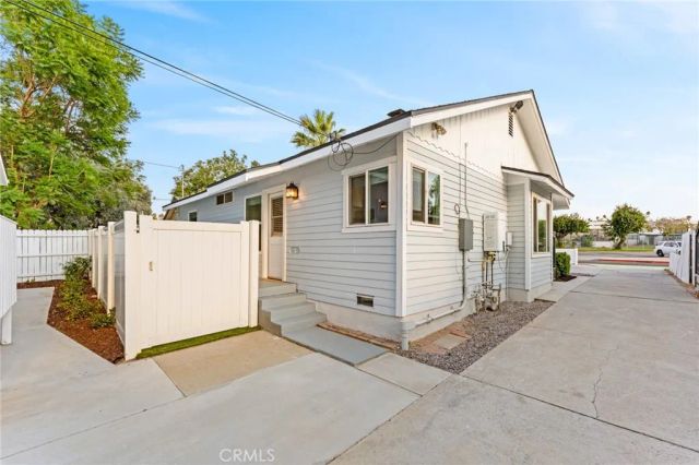 839 E Citrus, Redlands, CA 92374