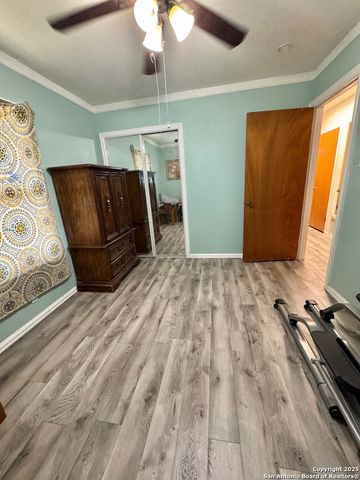5618 Ben Casey DR, San Antonio, TX 78240