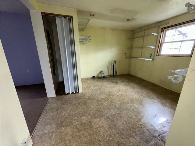 39 2nd St, Georges Twp, PA 15401