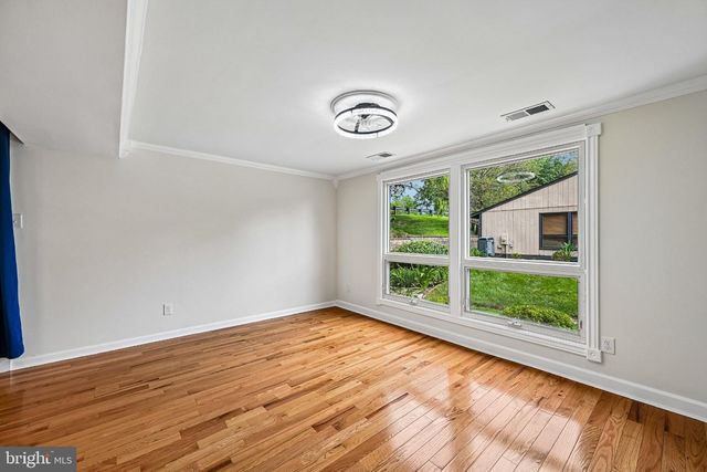 464 WEST CT, Glen Burnie, MD 21061