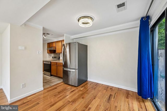 464 WEST CT, Glen Burnie, MD 21061