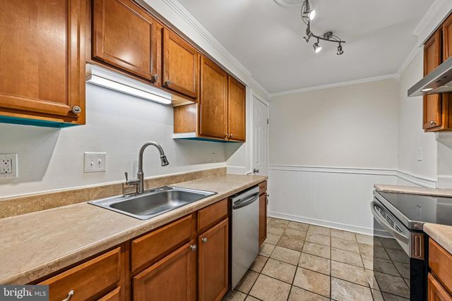 464 WEST CT, Glen Burnie, MD 21061