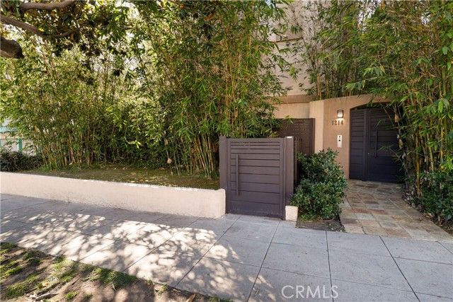 1214 14th Street 203, Santa Monica, CA 90404