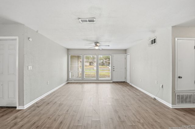 12907 Waynesboro, San Antonio, TX 78233