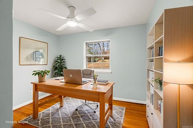 9815 Brooks Ln Lane, Little Rock, AR 72205