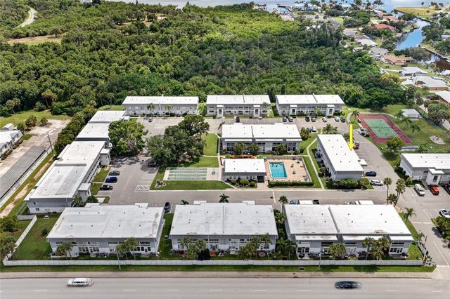 22375 EDGEWATER DRIVE 124, Punta Gorda, FL 33980