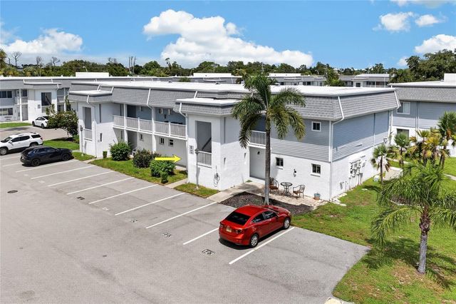 22375 EDGEWATER DRIVE 124, Punta Gorda, FL 33980