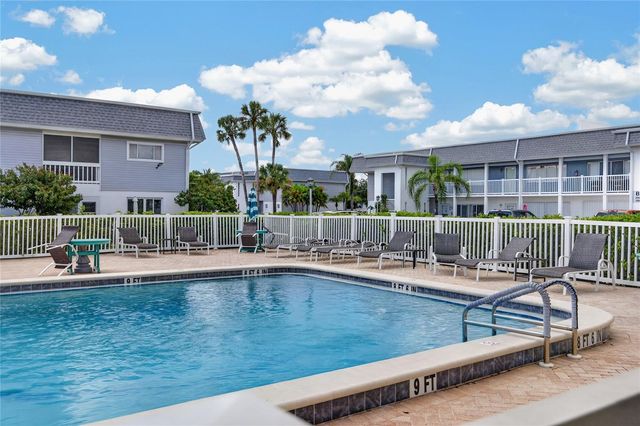 22375 EDGEWATER DRIVE 124, Punta Gorda, FL 33980