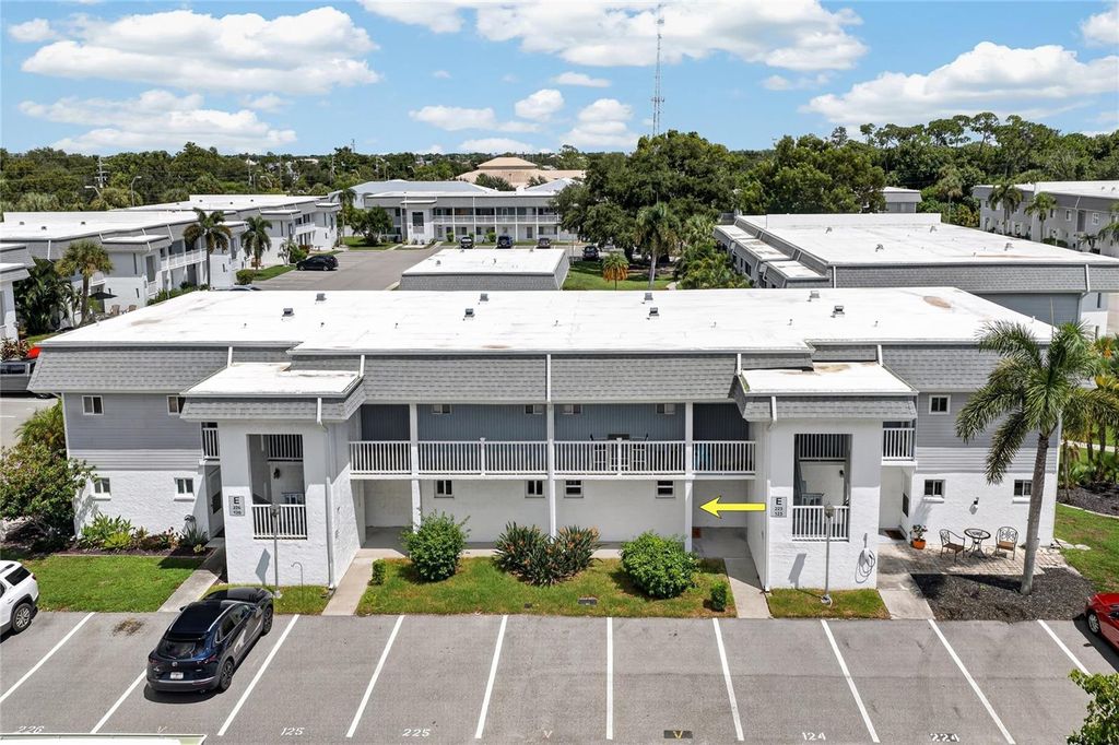 22375 EDGEWATER DRIVE 124, Punta Gorda, FL 33980