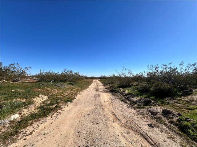 0 Susan Ave, Mojave, CA 93501