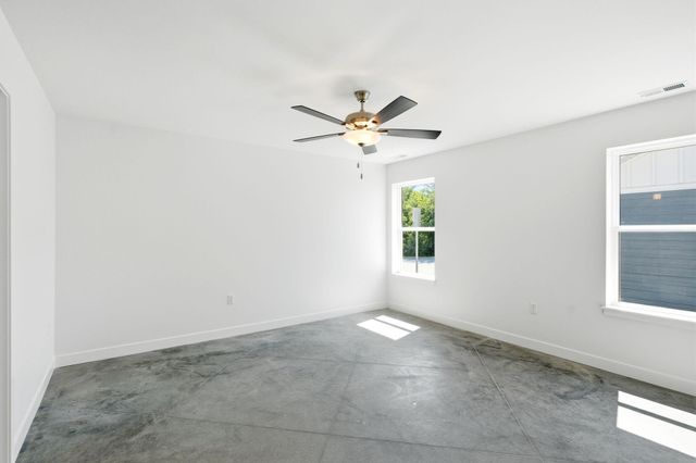 604 N PROVIDENCE RD 100, Columbia, MO 65203
