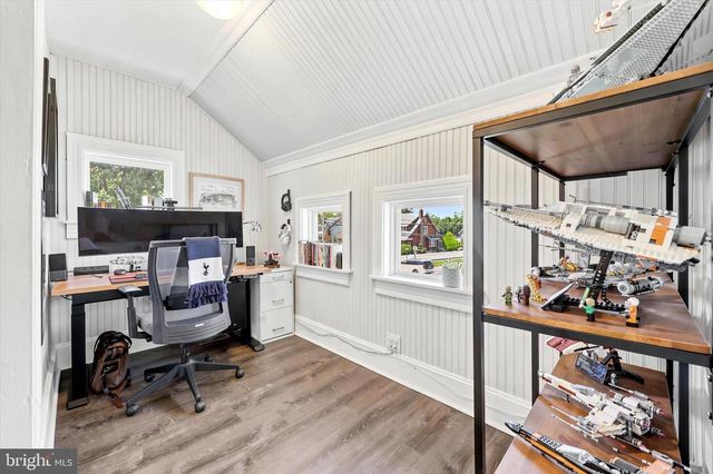 303 N WARWICK RD, Magnolia, NJ 08049