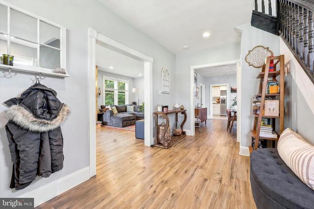 303 N WARWICK RD, Magnolia, NJ 08049