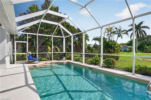 912 Briarwood BLVD, Naples, FL 34104