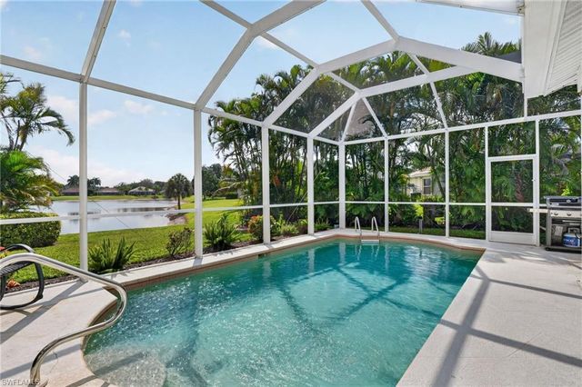 912 Briarwood BLVD, Naples, FL 34104