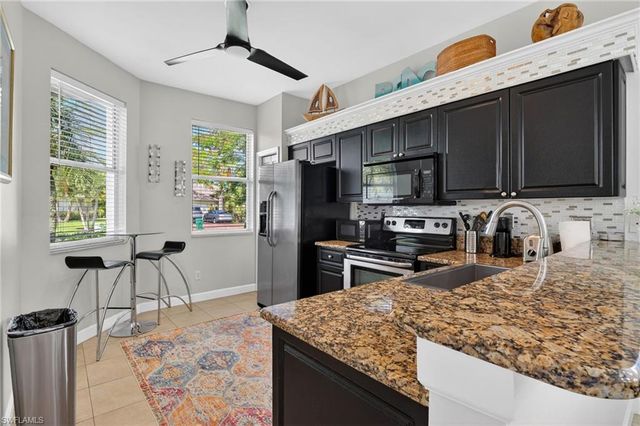 912 Briarwood BLVD, Naples, FL 34104