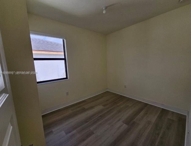 15819 NW 91st Ct, Miami Lakes, FL 33018