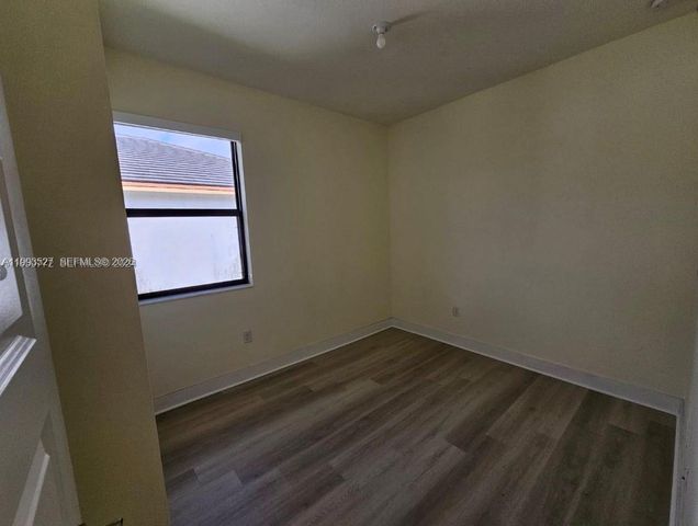 15819 NW 91st Ct, Miami Lakes, FL 33018