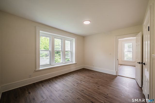32 Elm Street, Bristol, CT 06010