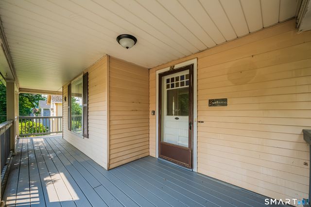 32 Elm Street, Bristol, CT 06010