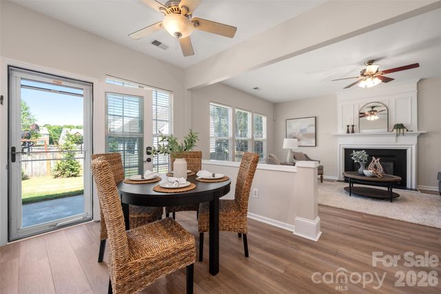 8518 Dennington Grove Lane, Charlotte, NC 28277